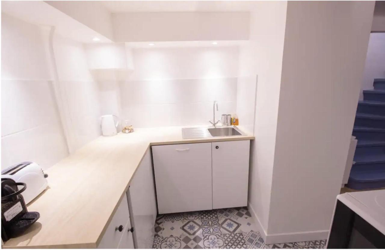 Bel Appartement Idealement Situe - Tour Eiffel Paris Exterior photo